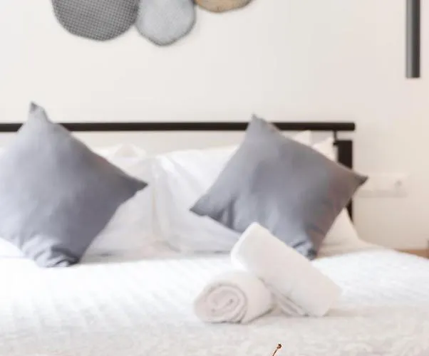 Saint's View Corfu (city)