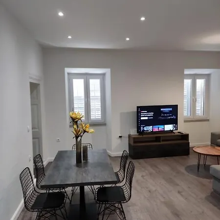 Saint's View Corfu (city)