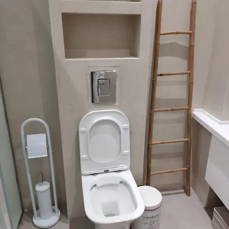 Saint's View דירה