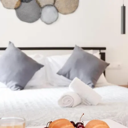 Saint's View Corfu (city)